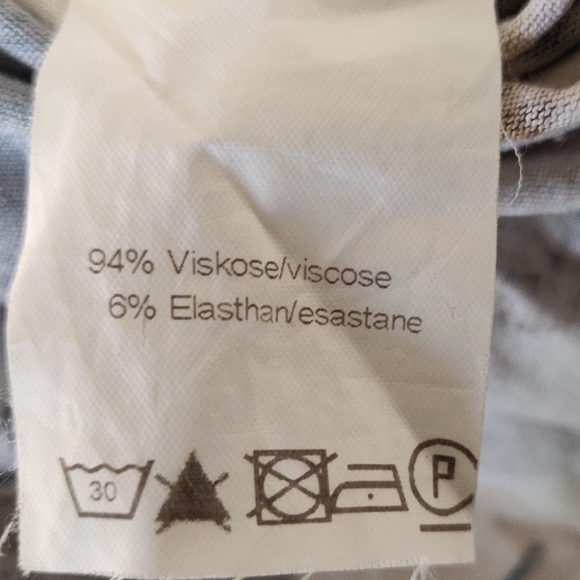 Flower Printed Jersey Midi Dress (Germany) - Picture 7 of 7